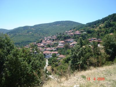 &Tau;&eta; &phi;&omega;&tau;&omicron;&gamma;&rho;&alpha;&phi;ί&alpha; &mu;&alpha;&sigmaf; έ&sigma;&tau;&epsilon;&iota;&lambda;&epsilon; &omicron; &Pi;&epsilon;&rho;&iota;&kappa;&lambda;ή&sigmaf; &Mu;&alpha;&lambda;&alpha;&mu;ί&tau;&sigma;&eta;&sigmaf;.